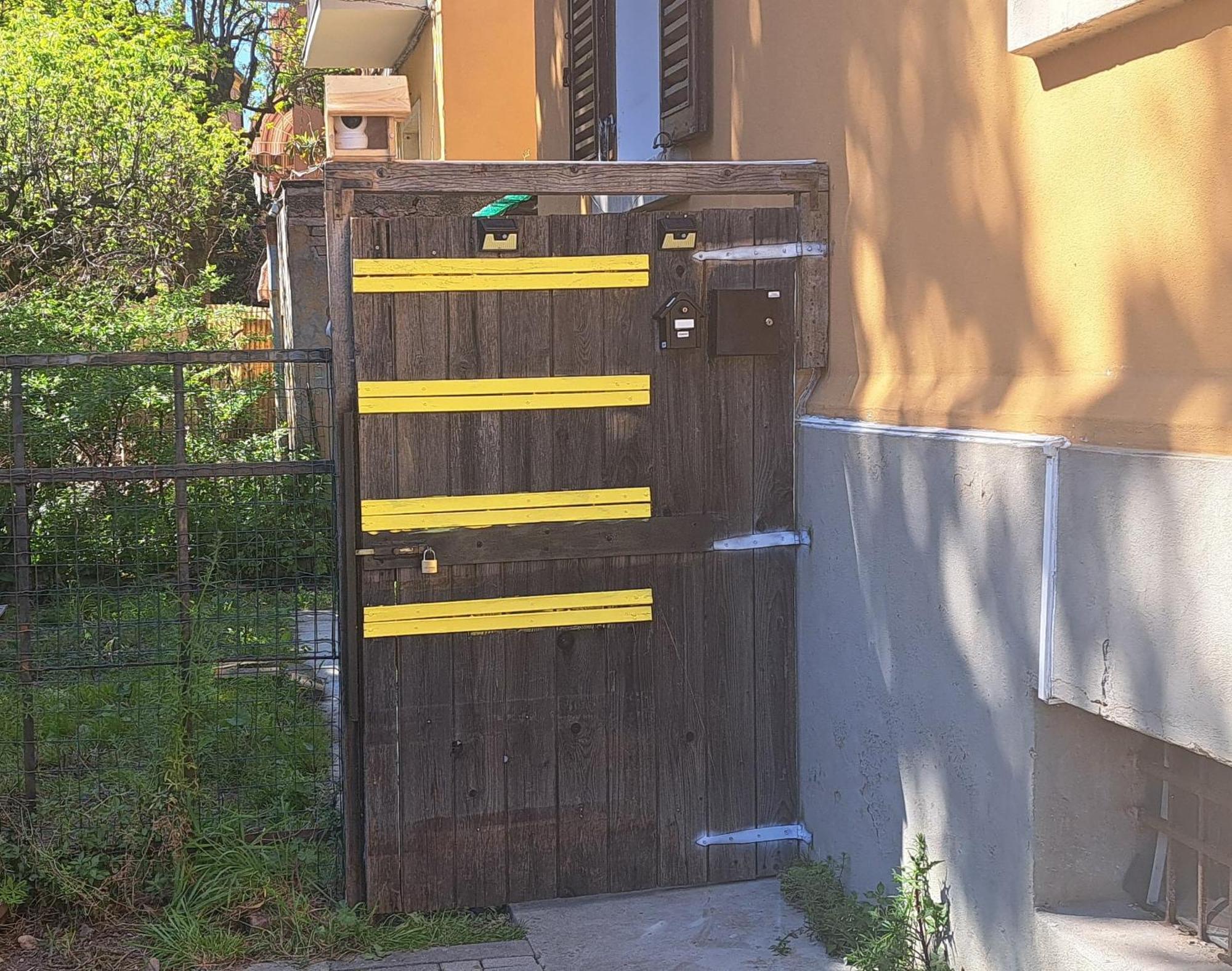 Fiera Bolognina - Komodo - Appartamento Completo Con Giardino E Parcheggio Privato Bologna Luaran gambar